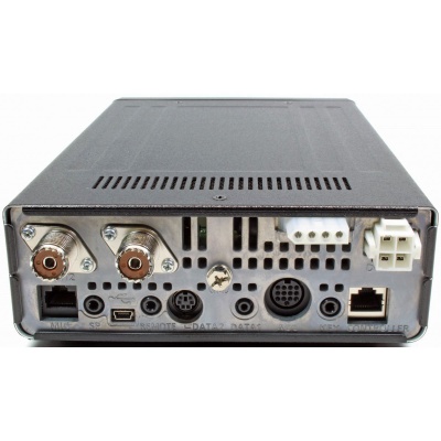 Трансивер базовый КВ/УКВ/ДМВ с сенсорным ЖК дисплеем ICOM IC-7100